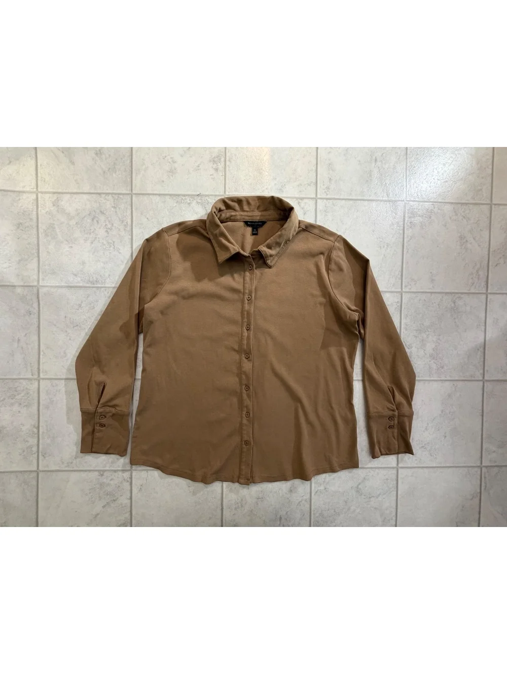 Banana Republic tan long sleeve button front shirt
